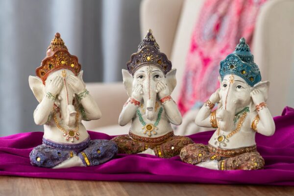Set de Ganesha No Oye - No Habla - No Mira en Poliresina